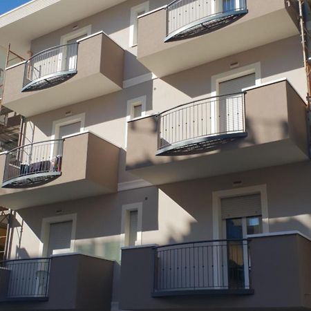 Residence L'Appartamento Rimini Luaran gambar